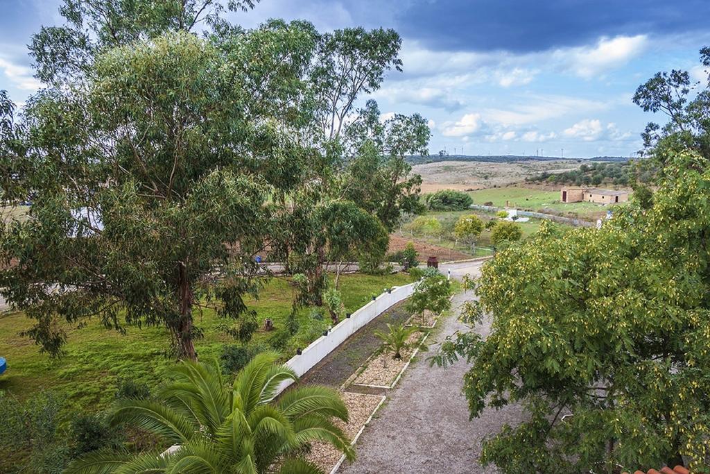 Hotel Rural Terrablanca วิญาบลันกา ภายนอก รูปภาพ